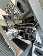 737 Cockpit simulator 