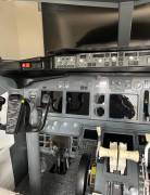 737 Cockpit simulator 